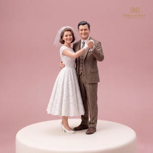 Custom Wedding Cake Topper Miniature Couple, Personalised Bride Groom Figurine Keepsake image 5