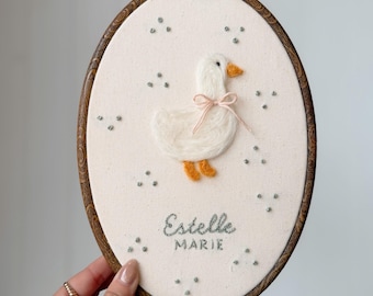 Personalized Felted Goose Nursery Wall Art with Embroidered Name – Handmade Needle Felt Embroidery Hoop – Heirloom Baby Room Décor