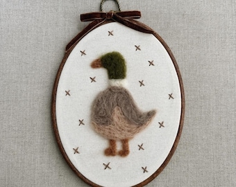 Felted Duck Nursery Wall Art – Handmade Needle Felt Embroidery Hoop – Heirloom Baby Room Décor