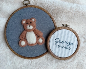 Custom Teddy Bear Nursery Name Hoop Set – Needle Felted Baby Gift – Personalized Wall Art for Boys – Newborn Keepsake Decor