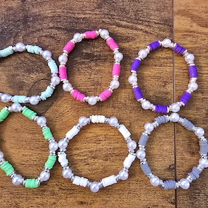 Preppy Elastic Beaded Bracelet, Clay Beaded Bracelet, Pearl Beaded Bracelet, VSCO Bracelet, Stacker Bracelet, Polymer Clay Bracelet