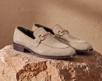 Mocassins à mors en daim beige pour homme, chaussures habillées de luxe faites main, chaussures de mariage d'affaires