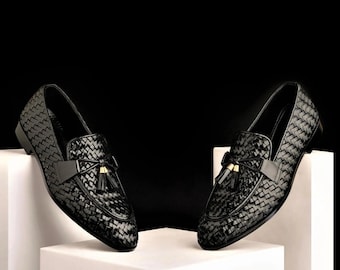 Mocassins à pampilles en cuir noir tressé à la main : Chaussures habillées pour hommes