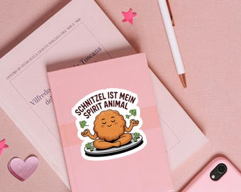 Schnitzel ist mein Spirit Animal Sticker, Lustiger Foodie Aufkleber, Geschenk für Deutsche & Österreicher, Spruch für Laptop