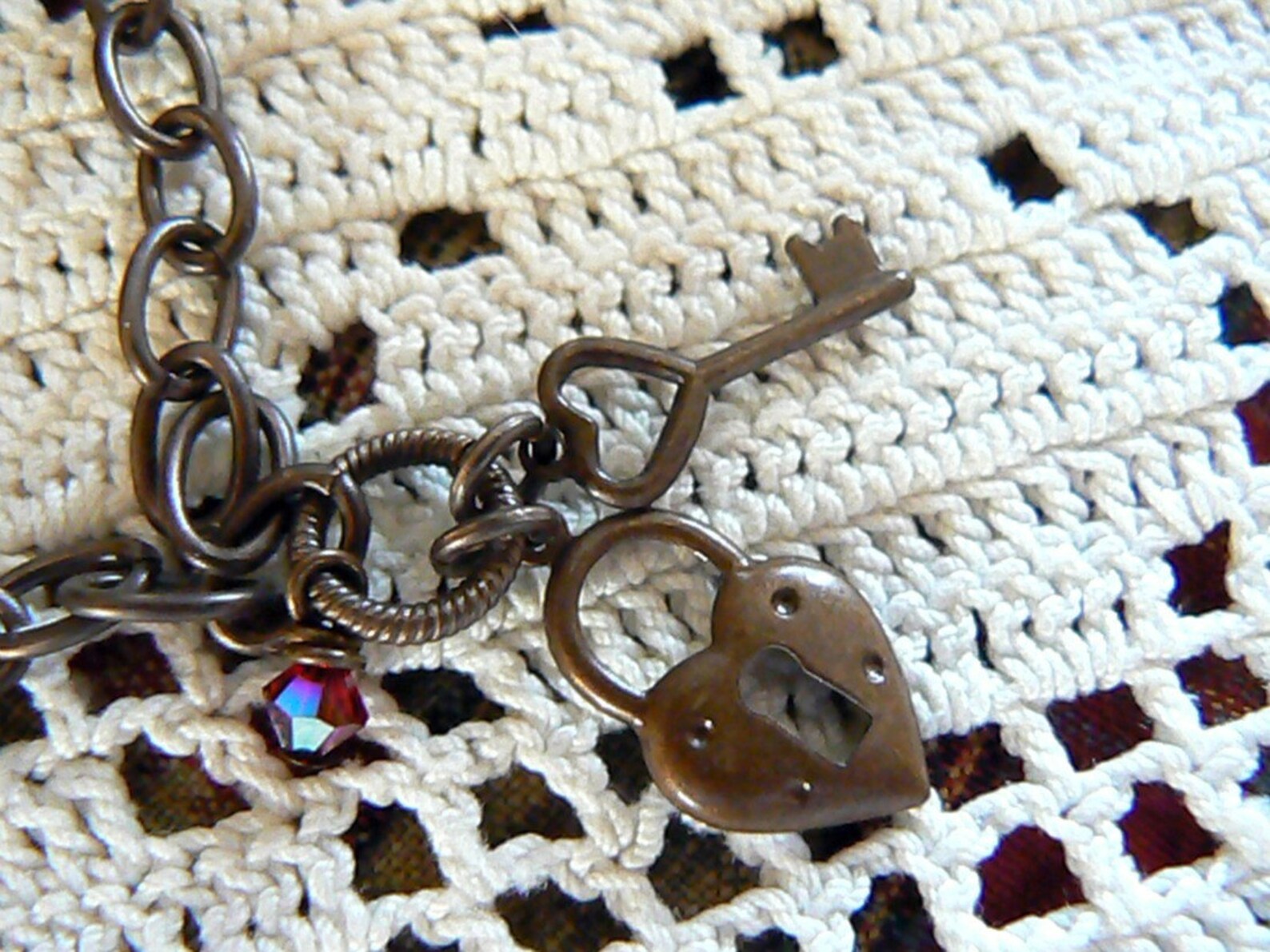 Key to My Heart Bow Collar main image 0