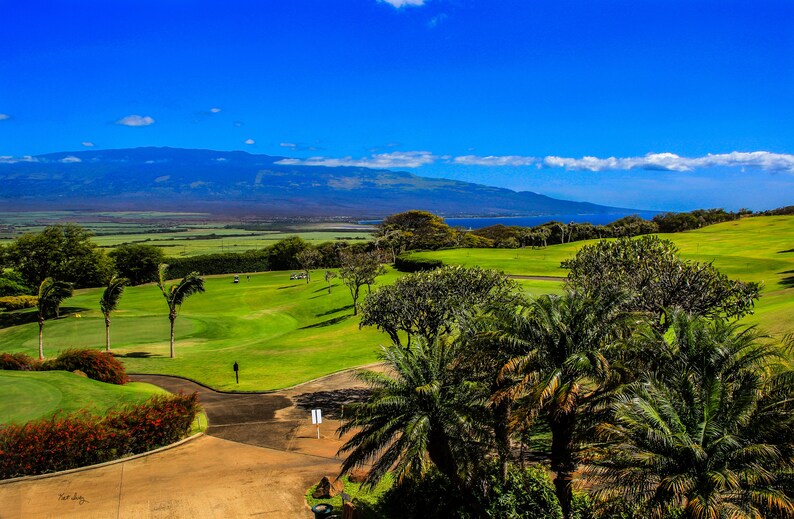 Kahili Golf Course on the Island of Maui, Hawaii on Canvas Etsy