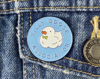 Silly Goose Enamel Pin – 1 Inch of Pure Chaos!