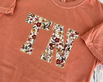 TN Floral Applique Tee | Embroidered| Gift for Her | Comfort Colors
