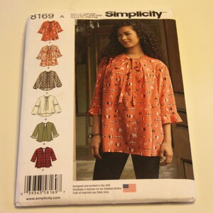 Simplicity 8169: Misses&#39; Loose-Fitting Tunics or Top with Sleeve Variations Sizes XXS-XXL (4-26) UNCUT
