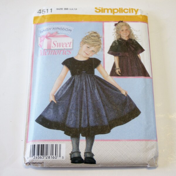 Kleid Schnittmuster Simplicity 4511: Daisy Königreich süße Erinnerungen Kind Kleid und Cape Größen 3-6 ungeschnitten