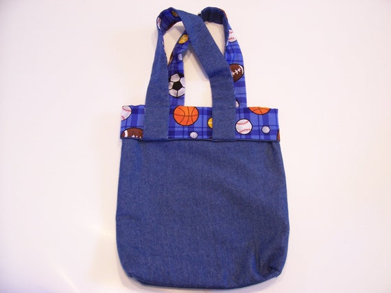 Kindertas met spelletjes en kleurpotloden in denim en sportstof Kinderspeltas sporttas jongenstas Etsy Nederland