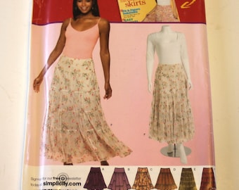 Simplicity 0500: Misses' Tiered Skirts in Two Lengths Sizes 14-22 UNCUT