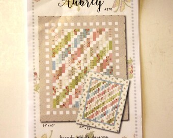 Aubrey Quilt Pattern by Brenda Riddle Designs (PREVIOUSLY OWNED/UNCUT, one original pattern - not a photocopy )