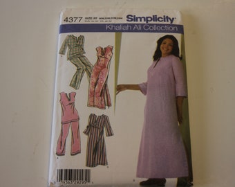 Simplicity 4377: Women's Nightgown in Two Lengths and Pajamas with Pants in Two Lengths (Khaliah Ali Collection) Sizes 18W-24W UNCUT