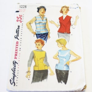 Simplicity 1228: Junior Misses&#39; and Misses&#39; Set of Jerkins- Size 13 UNCUT