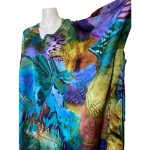 Vintage Kaftan Tie Dye CAFTAN bright green purple blue Art Deco color, abstract print kimono free fit size s m l image 5