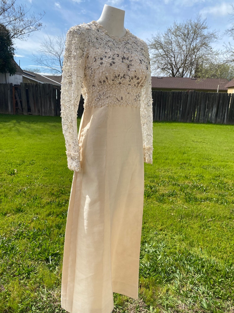 Vintage pearl WHITE beaded dress, white wedding dress, mother of the bride formal dress,, embellished sequined formal gown size small s image 3