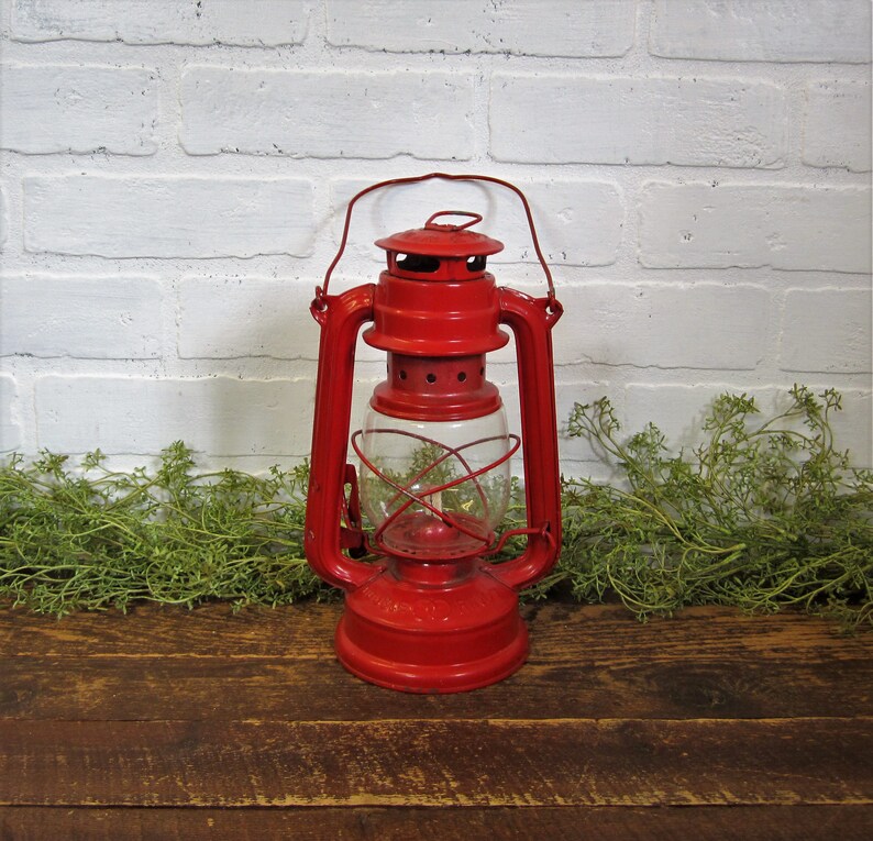 Vintage Red Oil Lantern Lamp Double Rings Camping Barn Image 0
