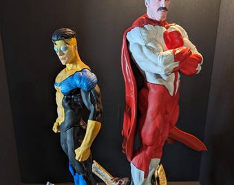Invincible/Omniman Statue