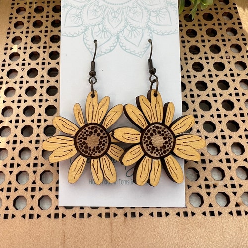 Daisy wood painted dangle mandala earring boho style yellow daisy sunflower