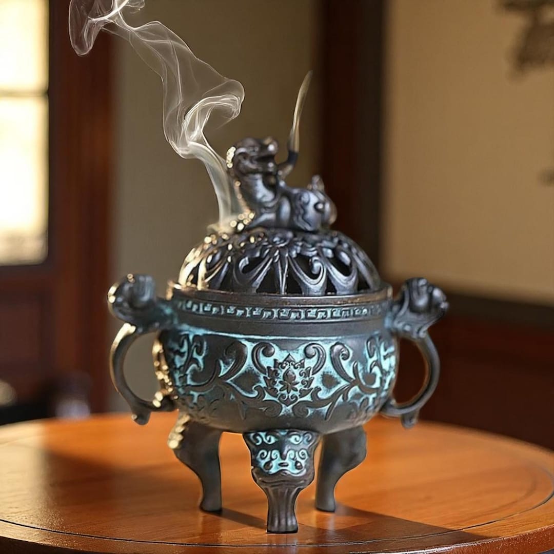 銅製 梅図　香炉 銅製 梅図 香炉 銅製 梅図 香炉 銅製 梅図 香炉