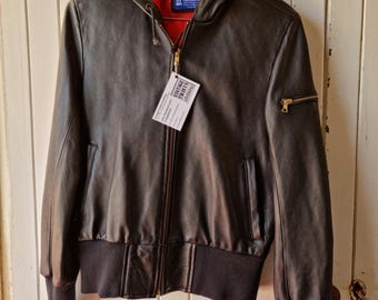 Vintage 1990's Y2K leather jacket: bomber, biker.