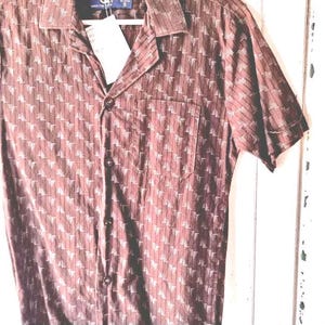 Vintage 1980s retro braunes Herrenhemd. Vintage Kleidung von VintageTwist.