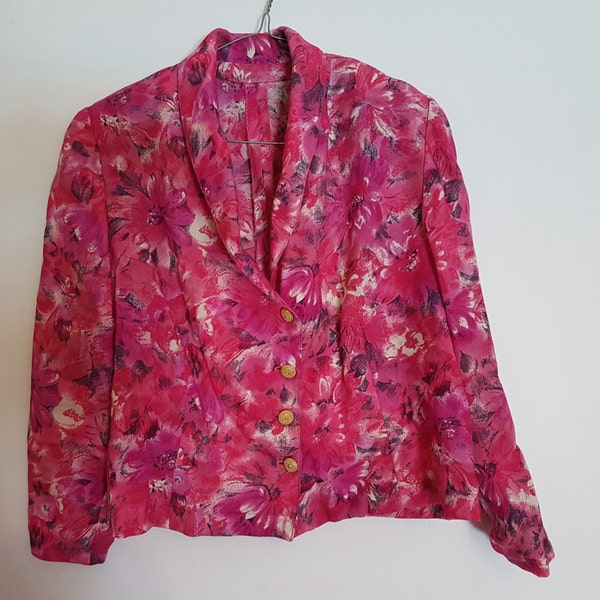 Vintage 1980's fuchsia long sleeved cropped trophy jacket