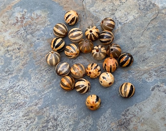 Tibetan Agate Beads, Dzi Pumpkin Malt Beads, 22 beads per package, 8mm round beads