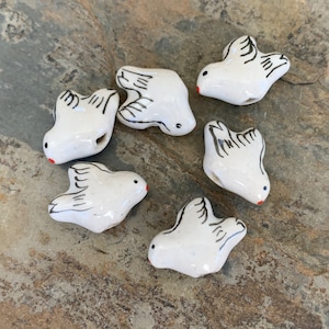 White Dove Beads, 19 x 12 x 8mm, 6 beads per package