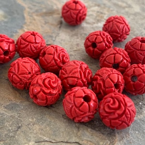 Carved Round Imitation Red Cinnabar Beads, Carved Lacquer, 10mm, 10 beads per package