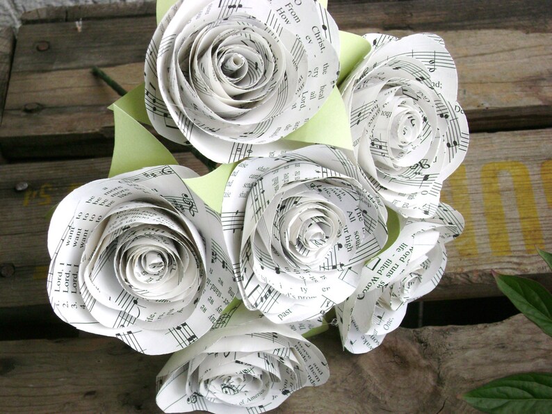 The Stephanie Jr hymnal sheet music bouquet with 3 spiral cabbage roses and leaves image 2