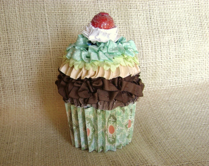 Cupcake Gift Card Holder in Chocolate and Green With Whipped Etsy