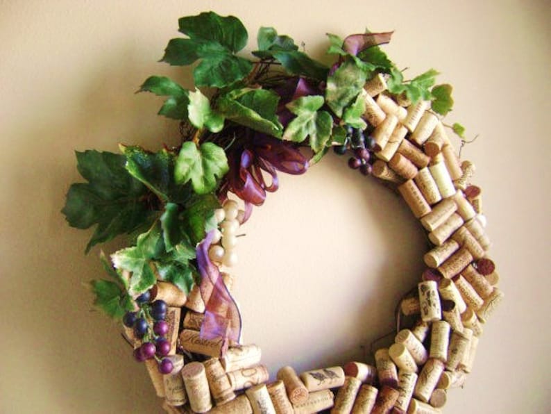 18 original recycled wine cork wreath Washington state and other PNW wineries silk leaves and fake grapes on grapevine wreath image 2