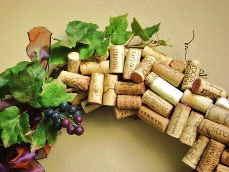 18 original recycled wine cork wreath Washington state and other PNW wineries silk leaves and fake grapes on grapevine wreath image 4