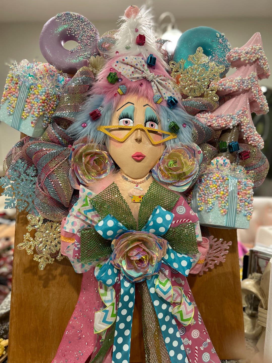 Candyland Queen Pastel Wreath | Sugar Rush Door Décor | Sweet Holiday ...