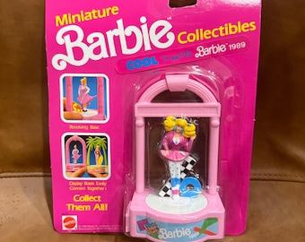 Vintage 1989 Times Miniature Barbie Collectible Doll Display