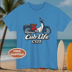 Vintage Honda Super Cub T-Shirt Retro Motorcycle Tee for Riders, Scooter Fans, Classic Bike Gift for Men, Cub Life C125 Stickers