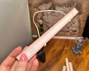 Suportes magnéticos para pôsteres, 25 cm, madeira clara.