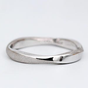 14k White Gold Mobius Wedding Band Minimalist Infinity Ring Modern Simple Design