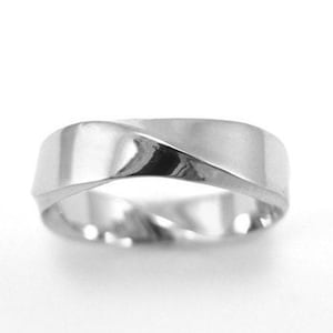 Möbius Ehering 5 mm Möbius Ehering, Möbius Ring 14k/18k Weißgold, minimalistischer moderner Mann Ehering