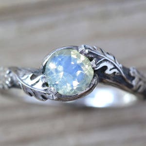 Blatt Ring mit Mondstein Edelstein in Silber, Mondstein Blatt Ring, Blätter Ring, Freundschaft Wald Boho Ring, Natürlicher Floral Mondstein Ring