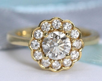 1.26 Carat Diamond Engagement Ring: 18k Gold Vintage Flower Cluster
