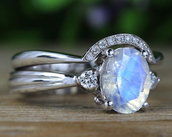 Rainbow Moonstone Wedding Ring Set, Antique Moonstone Engagement Ring Set, Vintage Oval Moonstone Rings, Rainbow Moonstone Bridel Set