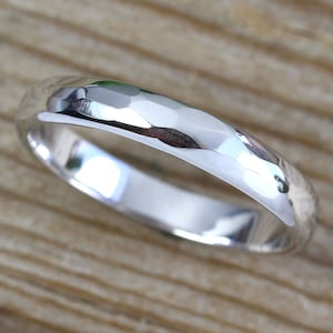 Hammered Wedding Band, Mens Wedding Band, White Gold 3mm Hammered Wedding Ring, Mens Hammered Ring, Mens Wedding Ring, Ladies Rustic Ring