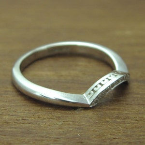 Diamond Wave Wedding Band: 14k Gold Matching Ring Set image 4
