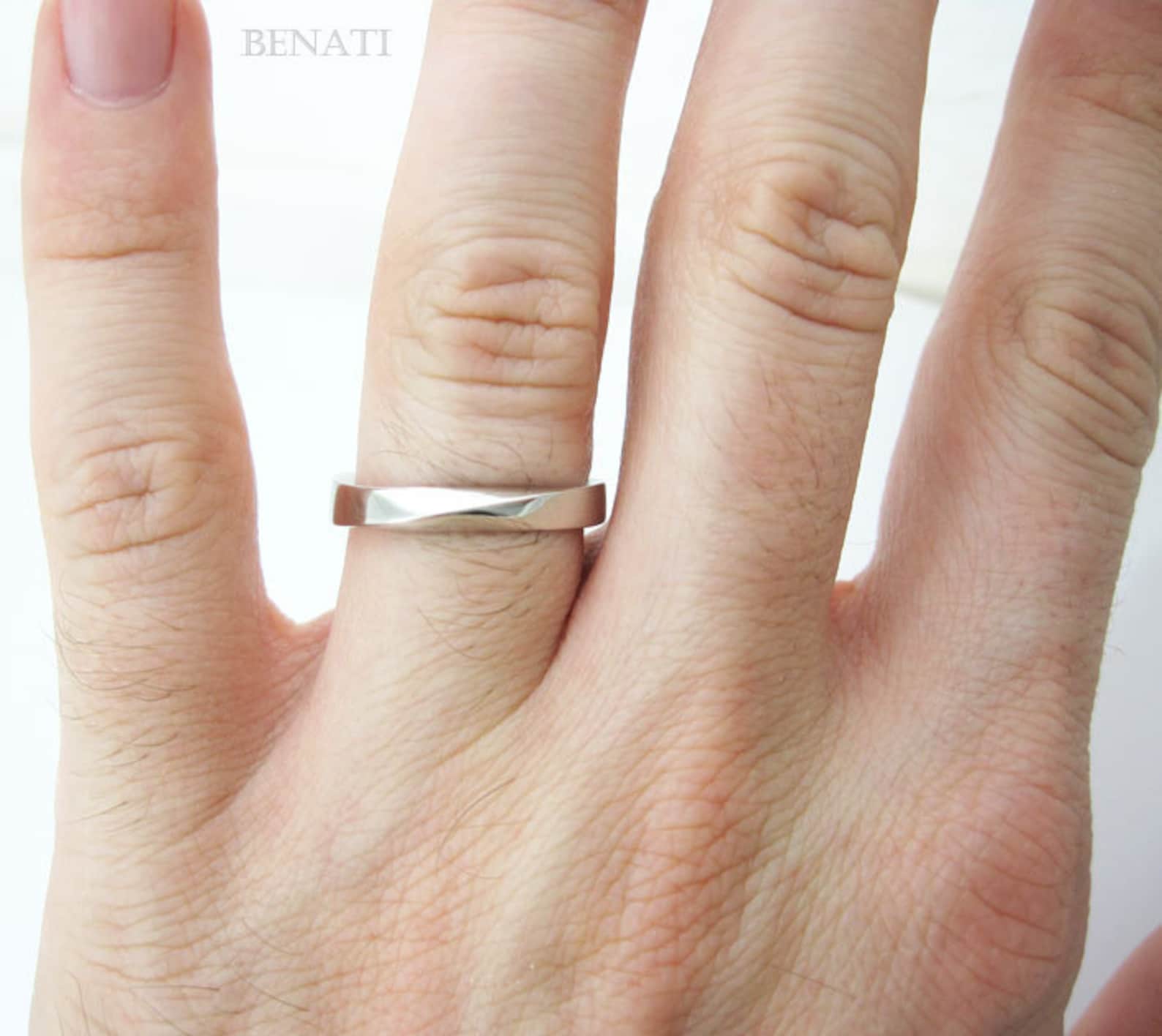 Mobius Wedding Ring 4mm Wide Mobius Wedding Band Modern Etsy