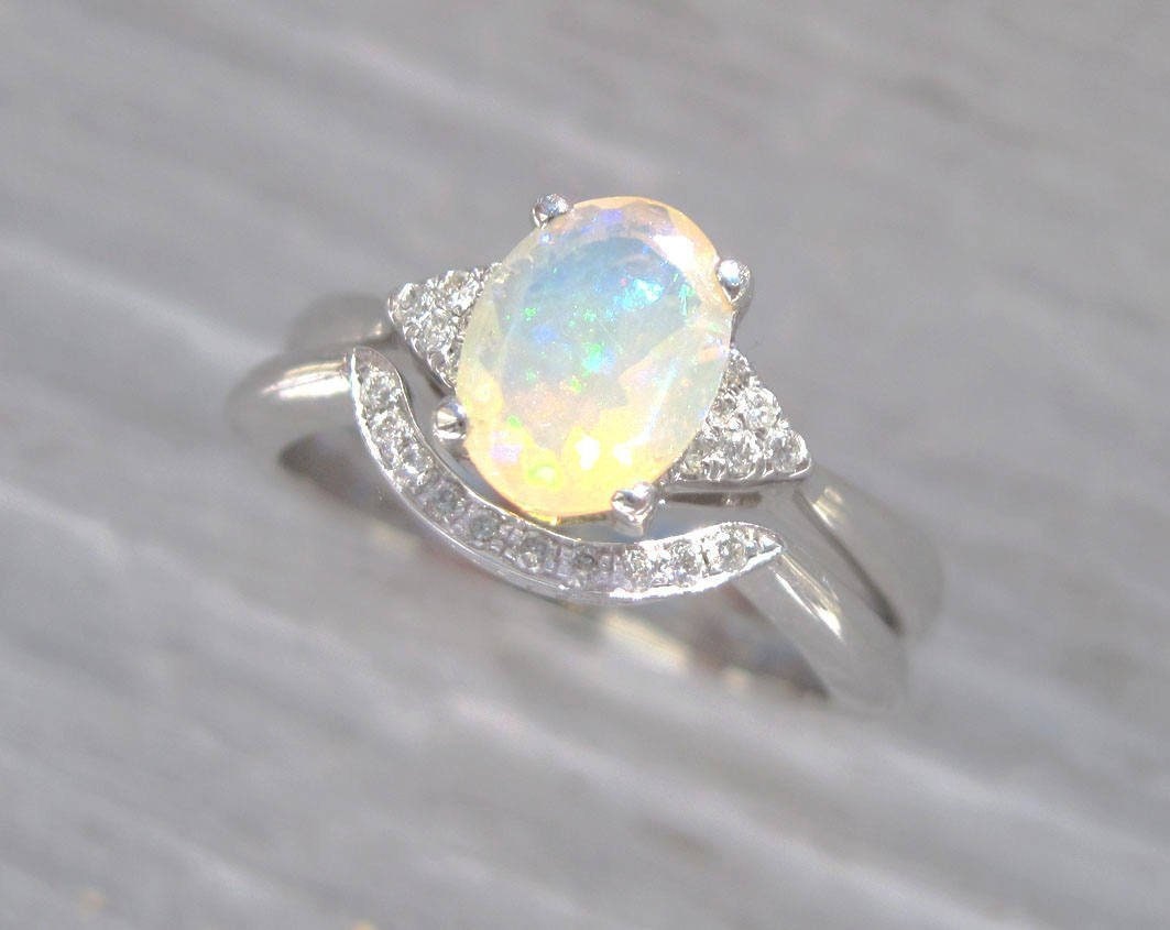 Opal wedding band set Clearance