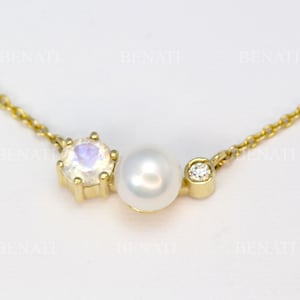 Solid Gold Three Stone Necklace, Classic Trio Diamond Necklace, 14k Gold Diamond Necklace, Trio Stone Diamond Necklace, Anniversary Jewelry