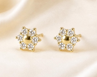 Flower Diamond Stud Earrings: 14k Gold Minimalist Earrings